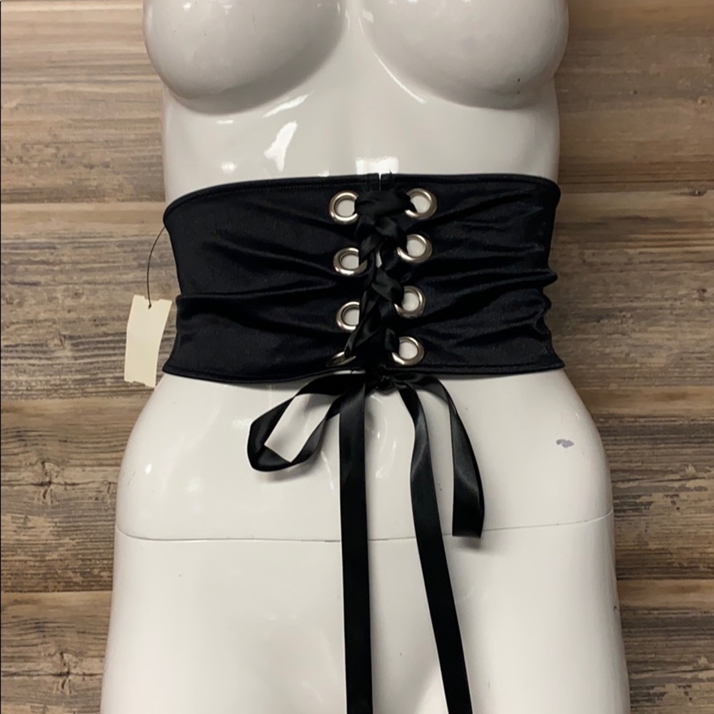 Folter Stretch Satin Cincher Belt NWT G12
